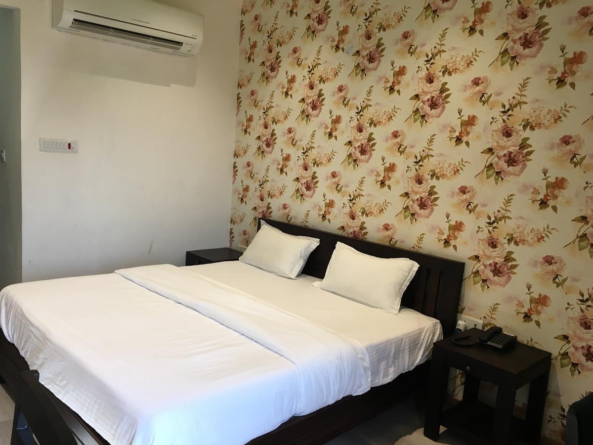 Townhouse Oak 46940 Hotel Vrindavan Sultānpur Zewnętrze zdjęcie
